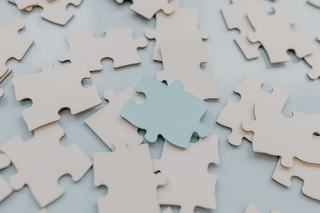 Qualité puzzle, ce que révèlent la découpe et le carton